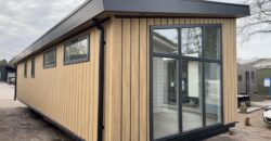 Lessenaar Chalet 48 m2 12 x 4 m NIEUW