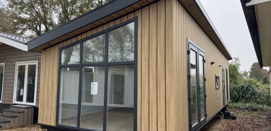 Chalet Lessenaar 12 x 4 m Nieuw