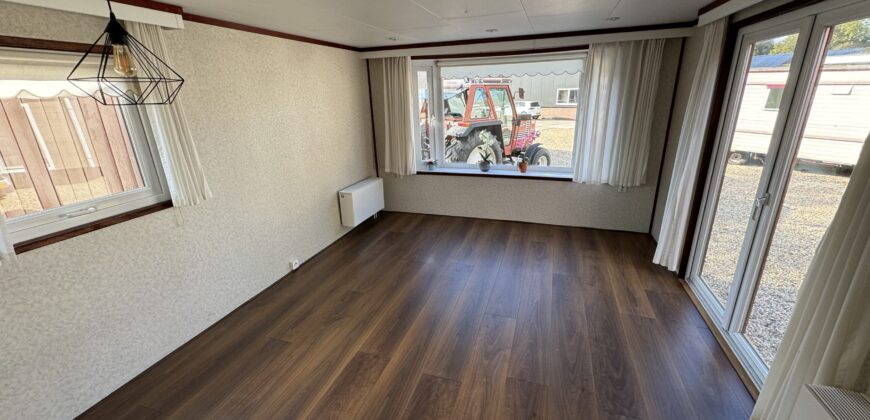 Continental Chalet Spiegelbeeld 10 x 3.70 m CV