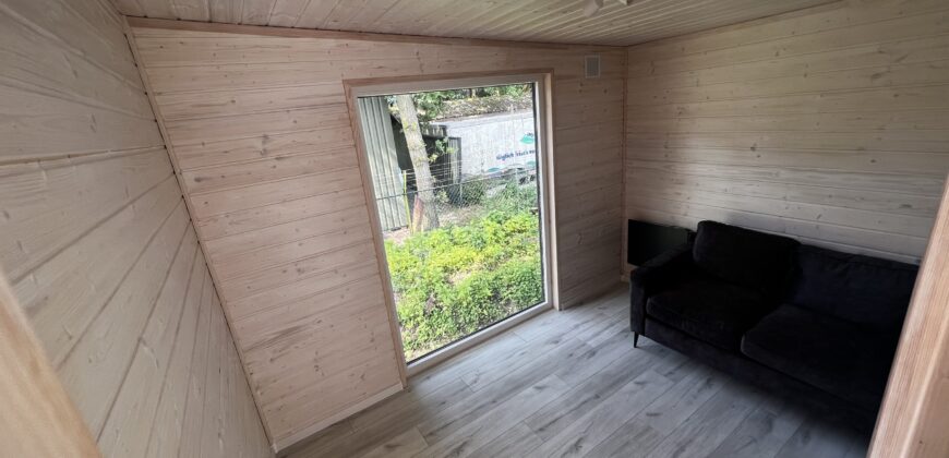 Tiny House / Chalet 11 x 3.5 m