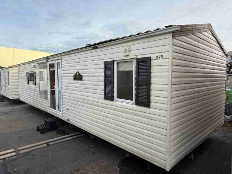 Willerby Cottage 10 x 3.70 m