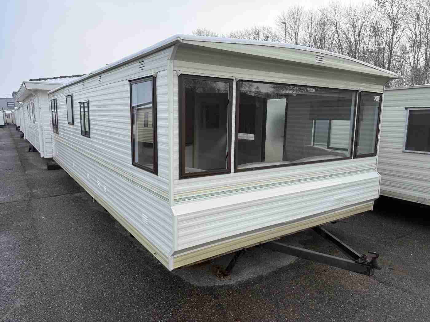 Aluminium Stacaravan 8.90 x 3.70 m foto 14
