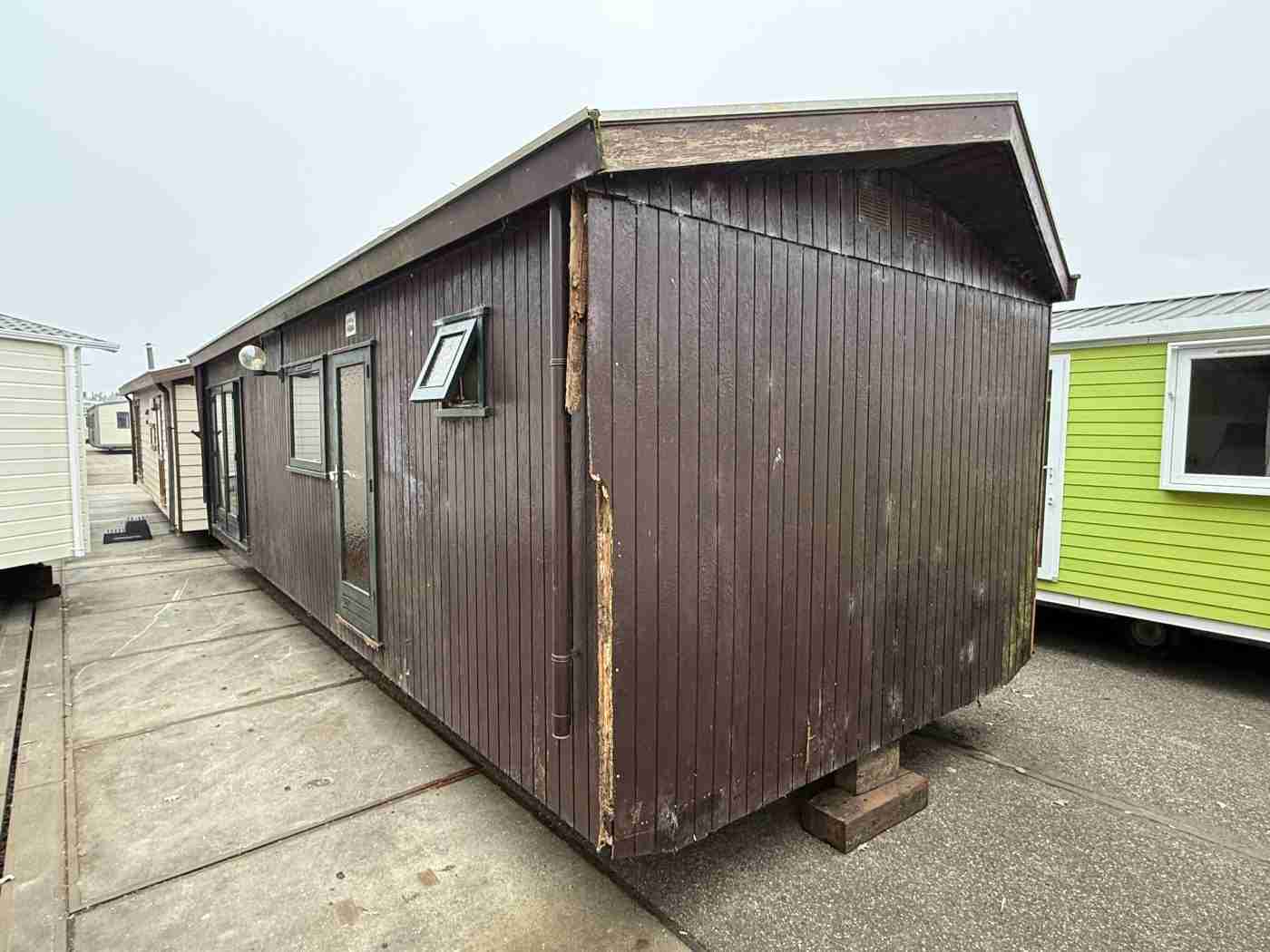 Houten Chalet 10 x 3.60 m foto 9