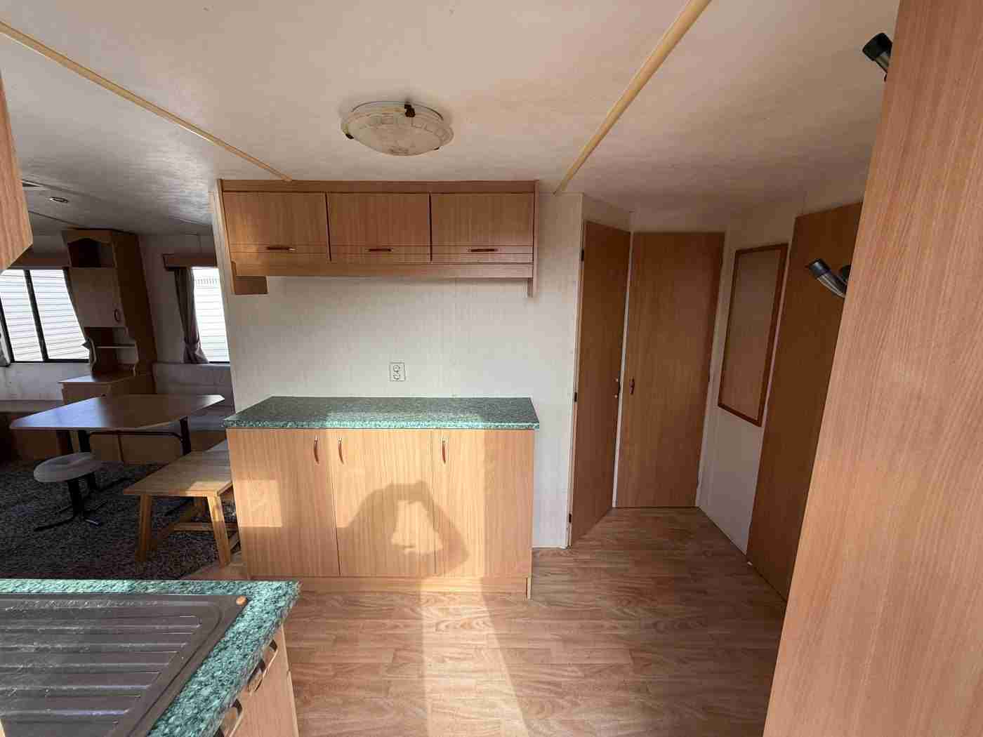 Flevohome Stacaravan 9 x 3.70 m foto 12