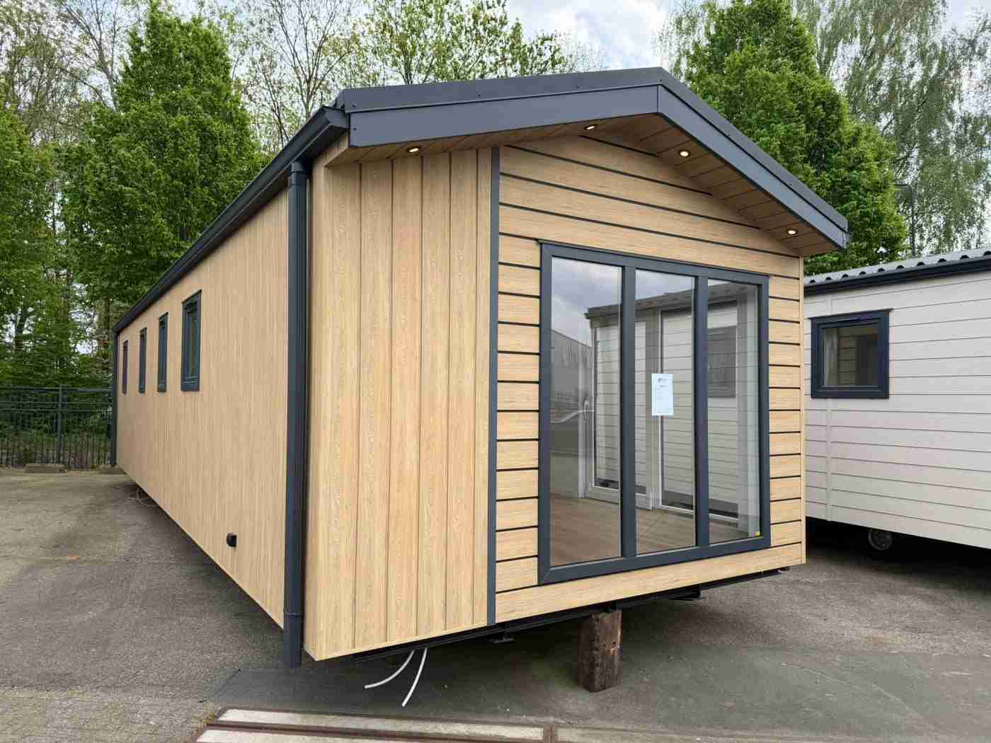 Overson Velora 12.60 x 4.10 m