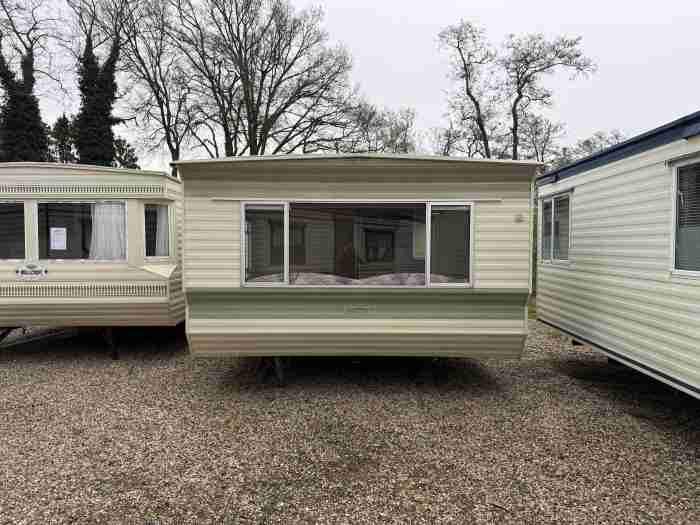 AMS 800 Stacaravan 8.10 x 3.70 m foto 13