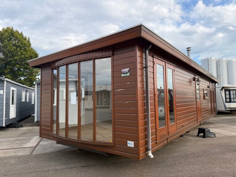 Klein Paradijs Chalet 11.20 x 3.70 m