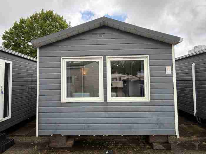 Kunststof Chalet 10.70 x 4 m foto 15