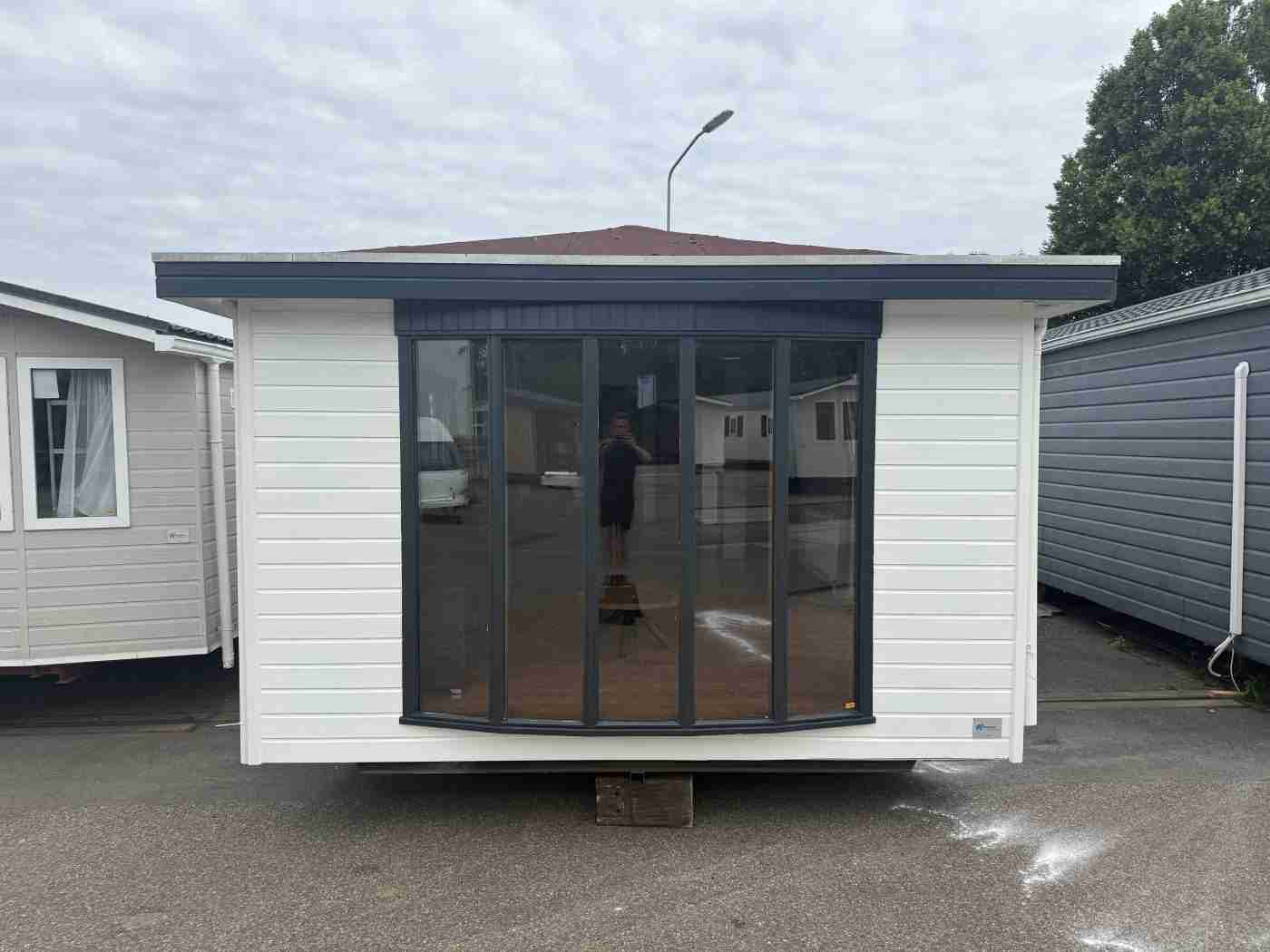 Maat Chalet 12 x 4 m foto 16