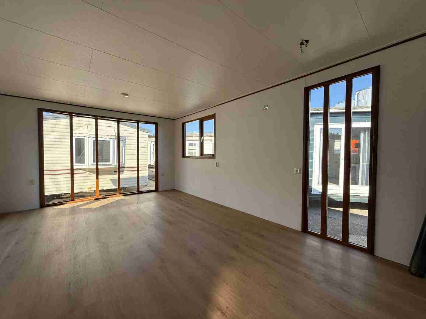 Klein Paradijs Chalet 11.20 x 3.70 m foto 9