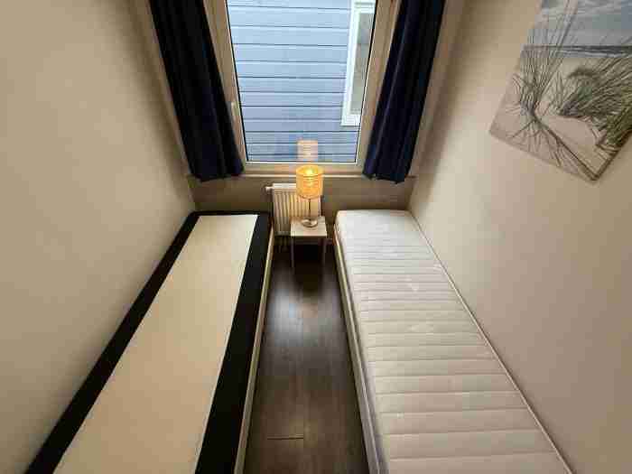 Kunststof Chalet 10.70 x 4 m foto 5