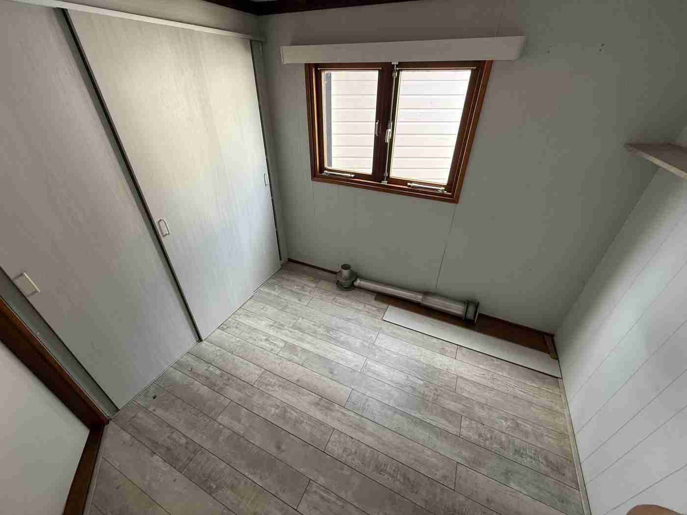 Saricar Chalet 11 x 3.70 m foto 2
