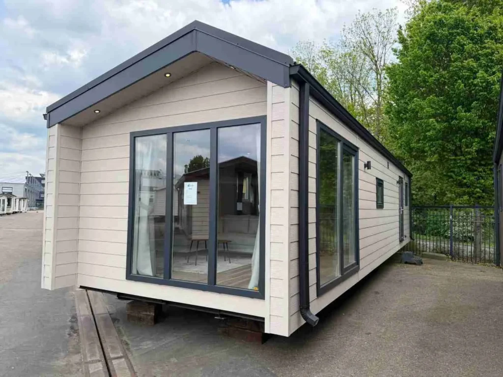 Overson Arden 12 x 4 m – foto 1