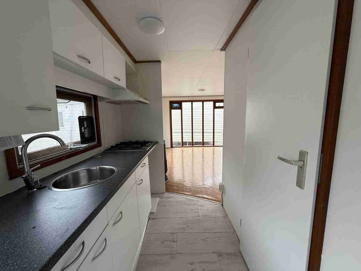 Canexel Chalet 9 x 3.70 m foto 11