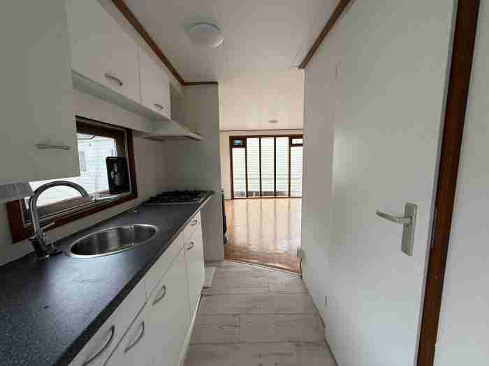 Canexel Chalet 9 x 3.70 m foto 11