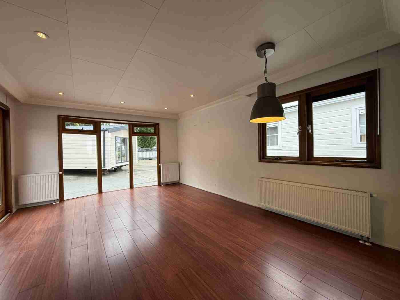 Continental Chalet 11 x 4 m foto 11