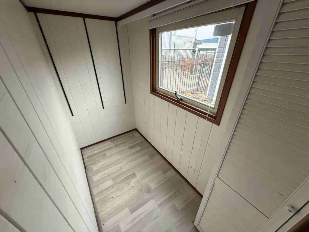 Kunststof Chalet 10.30 x 3.60 m – foto 17